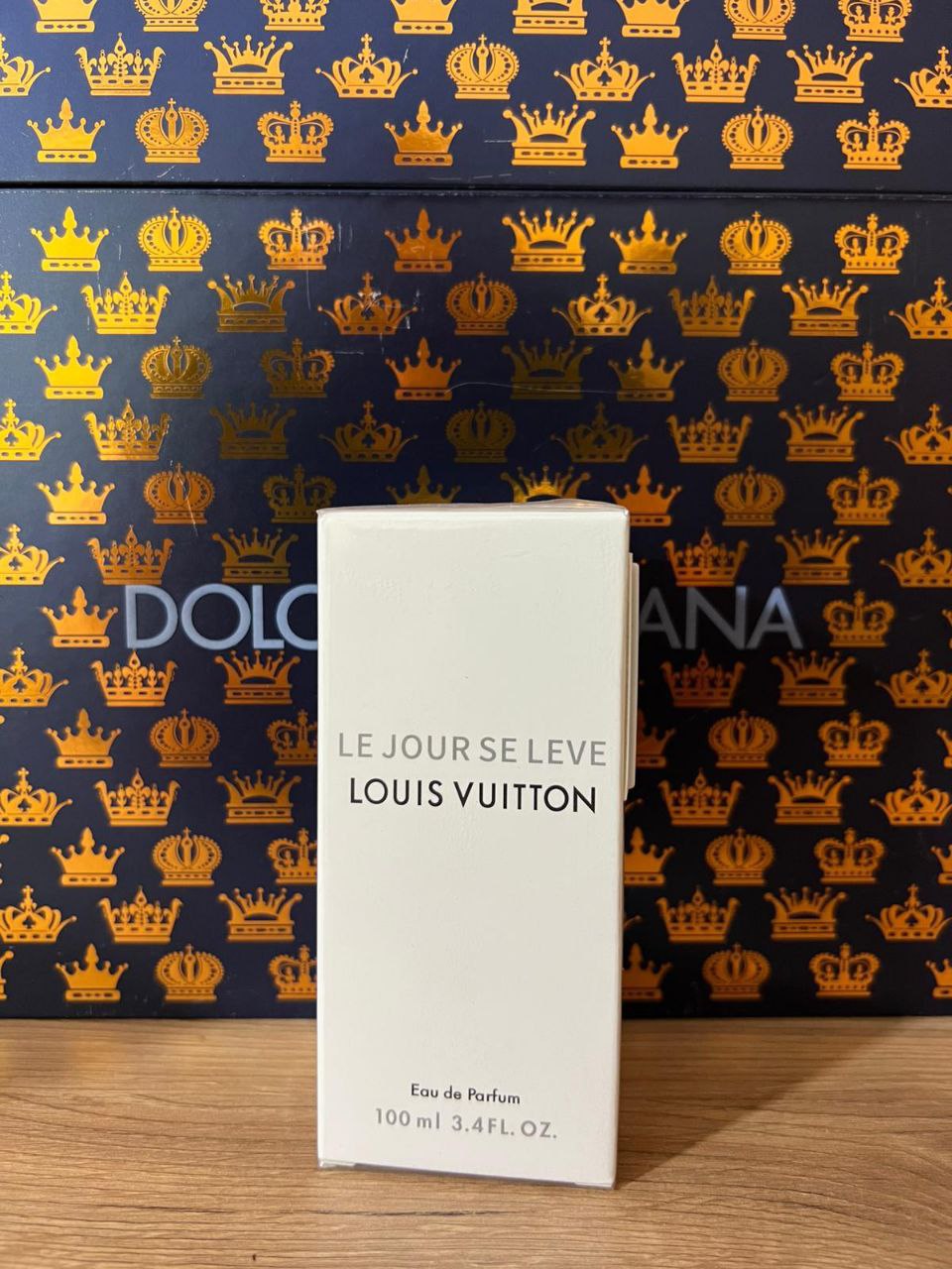 LOUIS VUITTON LE JOUR SELEVE - Dostawca
